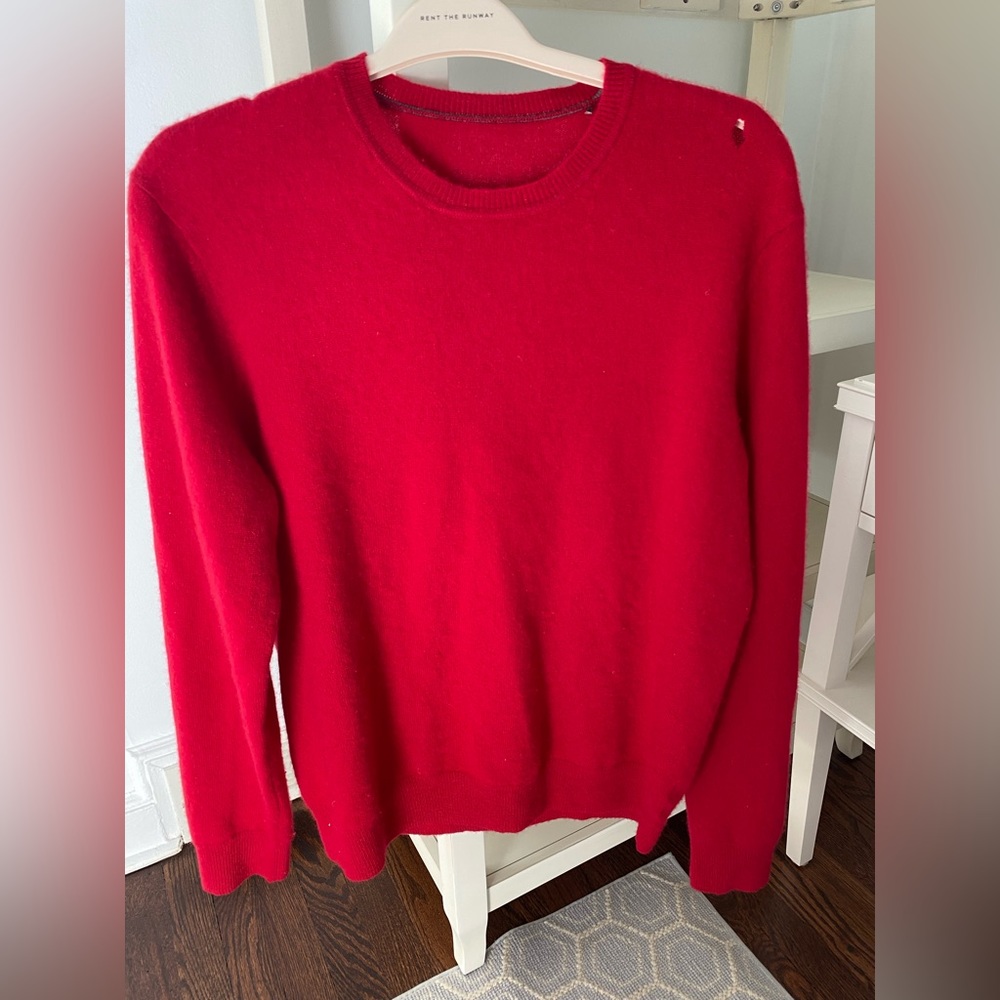Men’s cashmere sweater